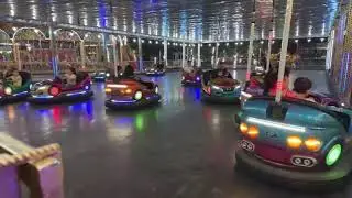 MAXRIDES Bumper Cars | Electric & Battery Types | Indoor/Outdoor Amusement Ride