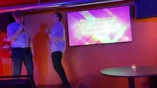 Markus Bomholt covers Sexy and I know it