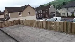 Hit and miss fence...(2)