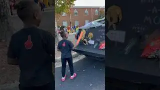 Trunk or treat fun with Siah 🔥 #gameshorts #trunkortreat #halloween2023 #boymom #justforfun