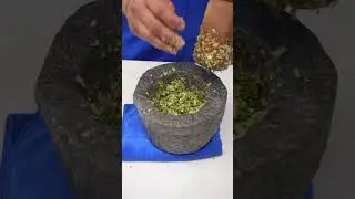 Maharashtra Style Thecha Chicken
