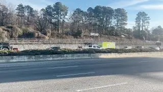 Jeep on median on I-385