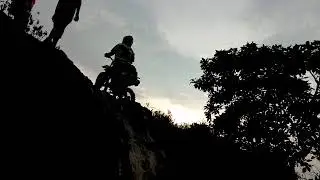 Bukit Hollywood Gresik