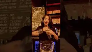 Gin Gimlets to end the nights.#cocktails #jobtips #bartender #serverlife #FrostedFeelings #freshice