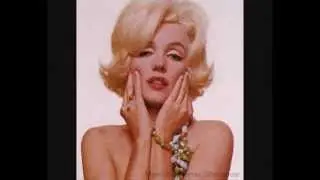 Marilyn Monroe Rare Photos - Close Up Flirting With the Camera By Bert Stern 1962