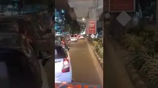 SHIFTING CRITICAL PATIENT TO HOSPITAL HEAVY TRAFFIC BLOCK IN KOCHI #AMBULANCE DRIVING #COCHIN EMS