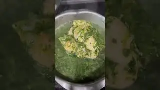 Molokhia with chicken#cooking #arabic #fyp#chef  #asmr#satisfying