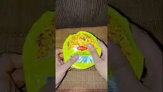 Trying Instant Chowpati Bhel puri this was so good 10/10  #bikaji #chowpati #bhelpuri #streetfood