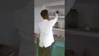 Ayurveda lab  dawa tera karte hua apne college ke lab me hi