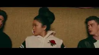 Lara jean and peter - gravity