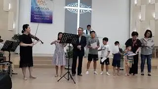 누군가 널 위해 기도하네
