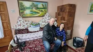 Tanti Maria Crețu, (Tazlău, județul Neamț), la împlinirea venerabilei vârste de 100 ani.