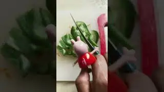 Peppa pig 🐷🐷cutting bell pepper 🫑