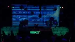 Lee Van Dowski & JLVision @ New Guass.18-11-2011.