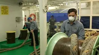 Preparation of mooring lines for arrival