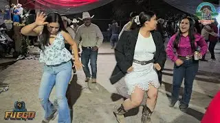 CHULO AMBIENTE QUE SE VIVIÓ EN LA PARRITA 💥🔥👏( DALIA Y CARLOS 👰‍♀️🤵‍♂️)