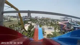 World of Wonders Noida Water Park... Awesome slide on mat... Selfie Video