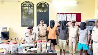 बिहारीगंज पुलिस ने भारी मात्रा में स्मैक, 2 लाख 78 हजार नगद के साथ 3 तस्कर को किया गिरफ्तार