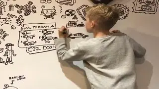 10-Year-Old Artist Hired to Doodle on Restaurant&rsquo;s Wall