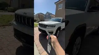 2023 Jeep Grand Cherokee Limited 4x2 lock horn spam #shorts #jeep #grandcherokee #fyp