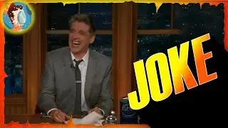 A drunkard pees on the roadside #joke #funny #funnyvideos