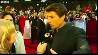 Tom Cruise rewards patient fans.