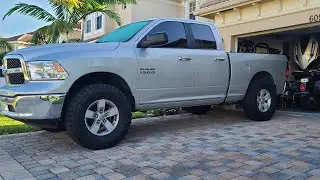 2018 Ram 1500 SLT 4X4 V6 with 35's put on