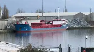 021225 #Sharpness Eems Spirit cargo cement #freighter #AONB #canalandrivertrust 