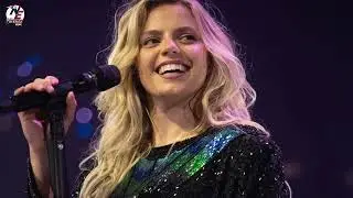 Rene&eacute; Rapp Makes Austin City Limits Debut with Crowd Singing Along to Her Hits