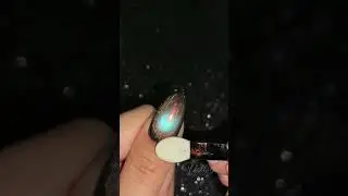 💅 Cat Eye X Chrome Nail Over A Black Base 🤩