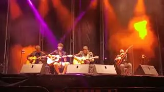 Kutxi Romero y su hijo Aarón Romero tocan y cantan Petenera de Marea
