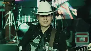 ESA CHICA ME VACILA - LOS CHOLOS ATREVI-2 D.A.R
