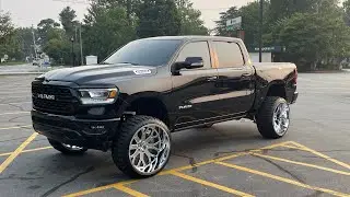 2022 Ram 1500 6 inch lift 26x14