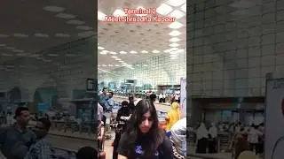 Terminal 2 meet Shraddha Kapoor first time #airport #celebrity #bollywood #viralvideo #shortsfeed