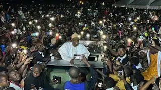 Cameroon&rsquo;s Issa Tchiroma draws massive crowd in Douala ahead of election