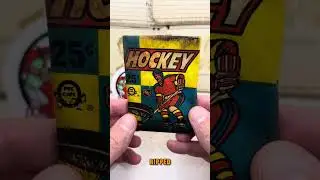 Opening a Vintage 1983 OPeeChee Hockey Card Wax Pack #hockeycards cards #packripping #rippingwax