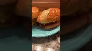 Copycat Steak n Shake Garlic Burger