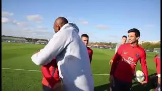 Kobe meets Neymar and PSG Squad (2017)