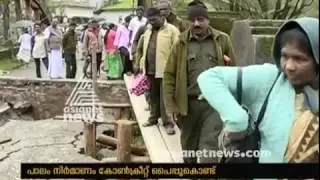 Idukki Periyavara temporary bridge construction in final stage