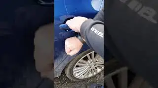 VW Golf Mk 5 дверь не открывается
