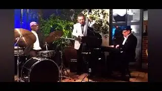 PENT UP HOUSE SONNY ROLLINS JAZZ STANDARD JORGE ESTRADA AVENDA&Ntilde;O PIANO TRIO JAZZ IMPRO SOLO