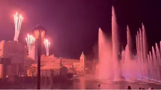 Magical Night at Universal Studios Orlando, Florida | Water & Light Show Vlog