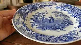 Spode The Blue Room china Blue and white Girl at Well Dinner Plate