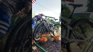 BMC hard tail VS PIVOT Fullsus MTB (how to clean fast)