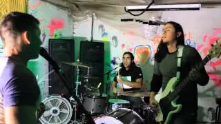 SCENIC DRIVE - Live in Paco's Basement The DRAFT