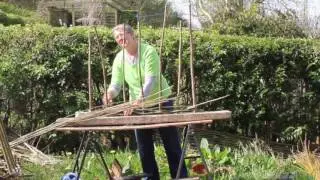 How to weave your own windbreak