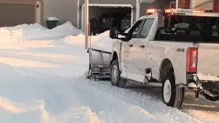 Ginther provides update on Columbus street plowing efforts