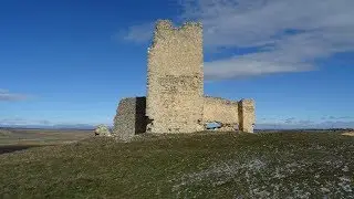 Explorando Castillo de Torresaviñán (Guadalajara)
