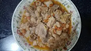 Steam spareribs  in yellow bean sauce