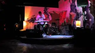 AXXONN Let's Get It Straight [live]